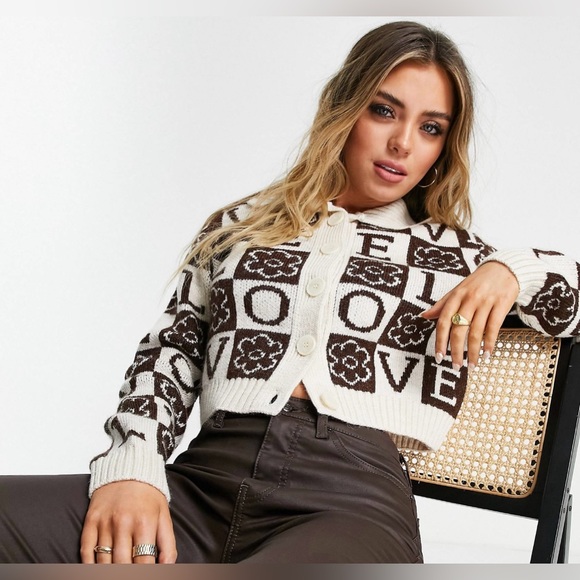 Bershka retro floral print cardigan in chocolate - Picture 1 of 4